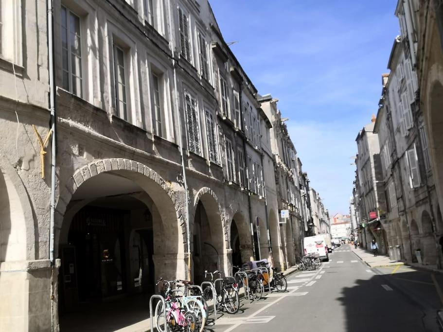 Les Arcades, T2 En Hypercentre Appartement La Rochelle  Buitenkant foto