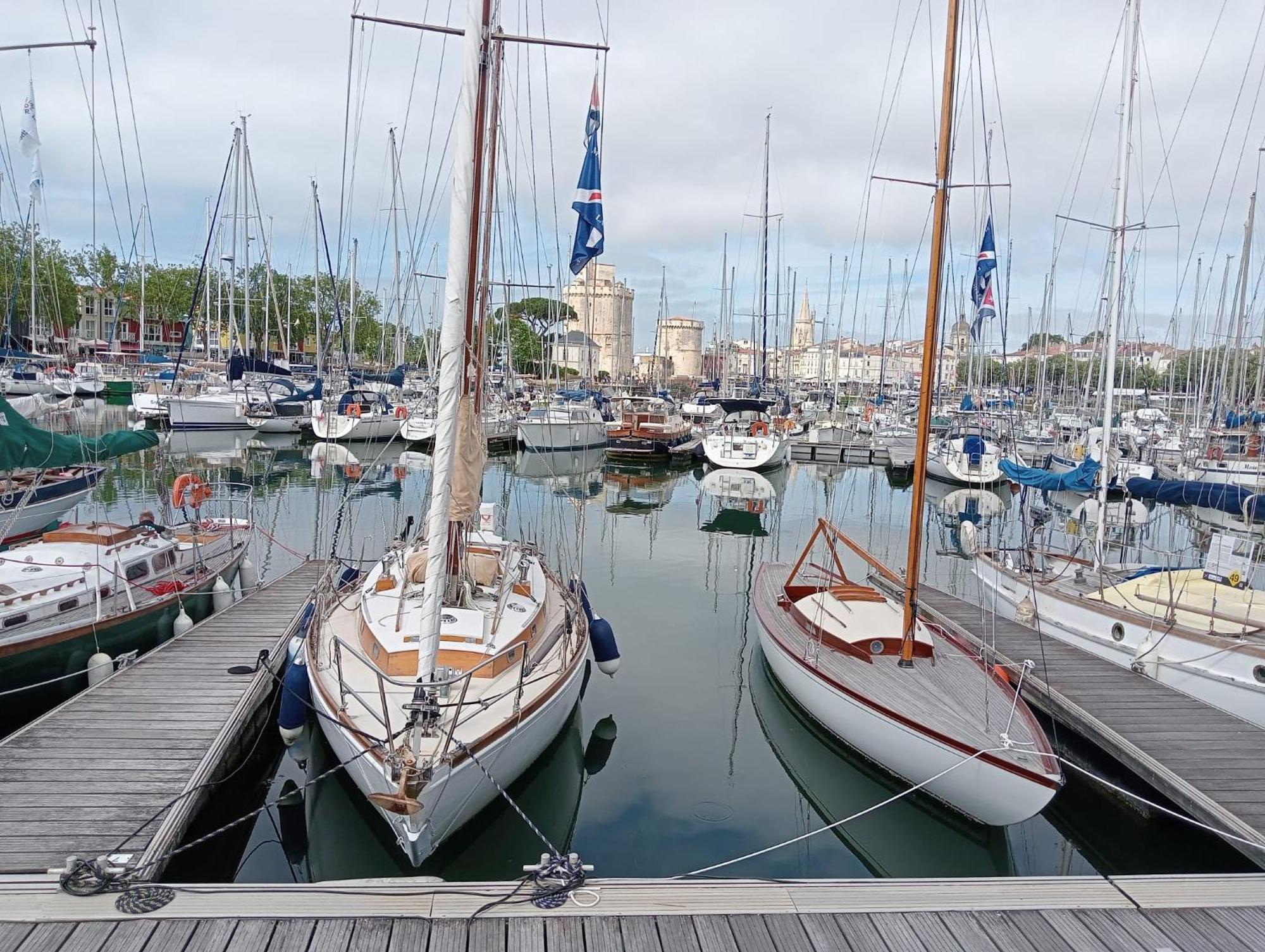 Les Arcades, T2 En Hypercentre Appartement La Rochelle  Buitenkant foto